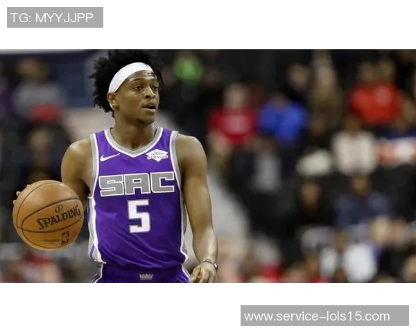 德阿隆福克斯引领国王崛起成NBA新星的成长之路